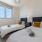 Appartamento Luxury Penthouse With Rooftop Fuengirola