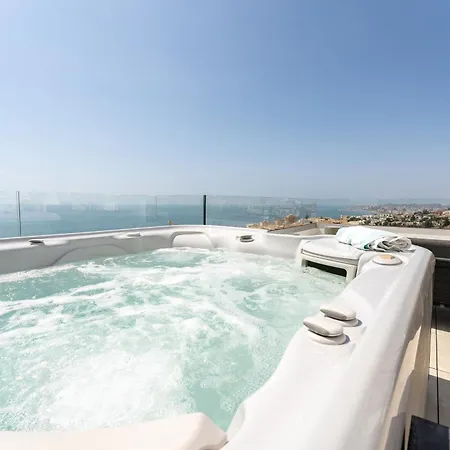 Apartment Luxury Penthouse With Rooftop
