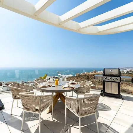 Luxury Penthouse With Rooftop * Fuengirola